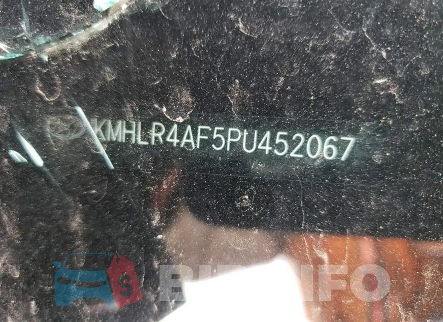 KMHLR4AF5PU452067 Photo# 12