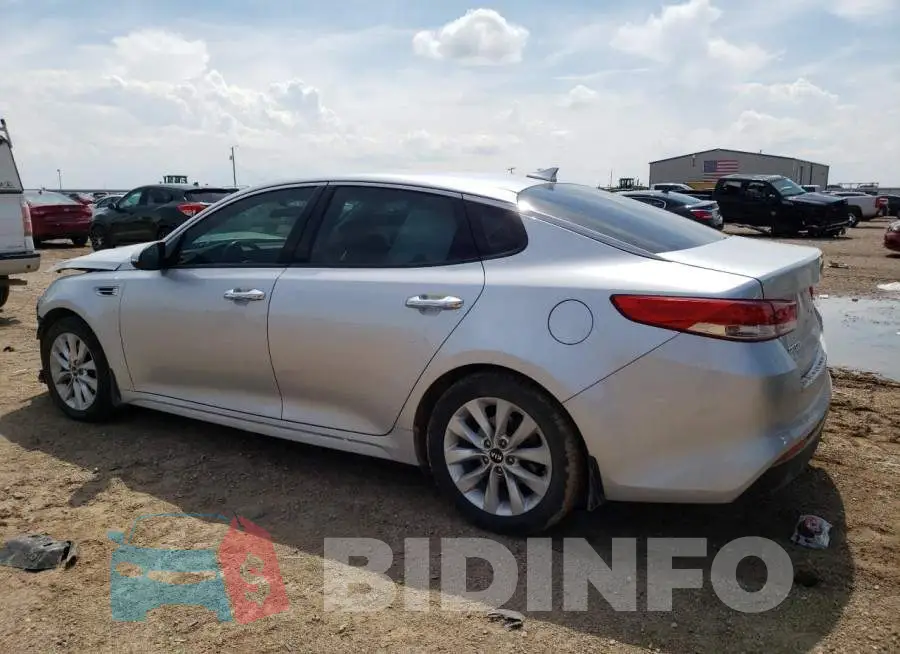 5XXGU4L34HG157475 Photo# 2