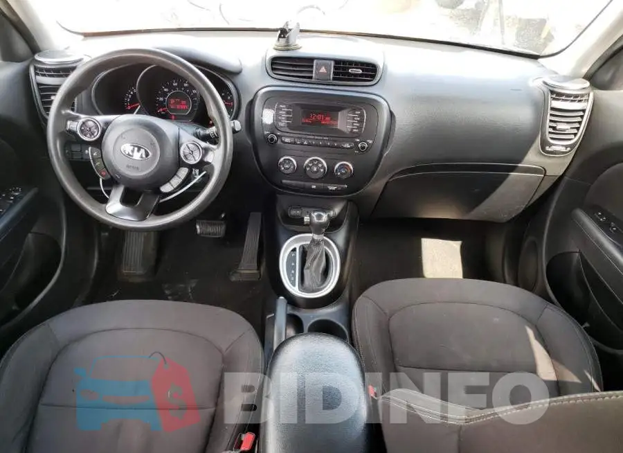KNDJN2A28F7806704 Photo# 8