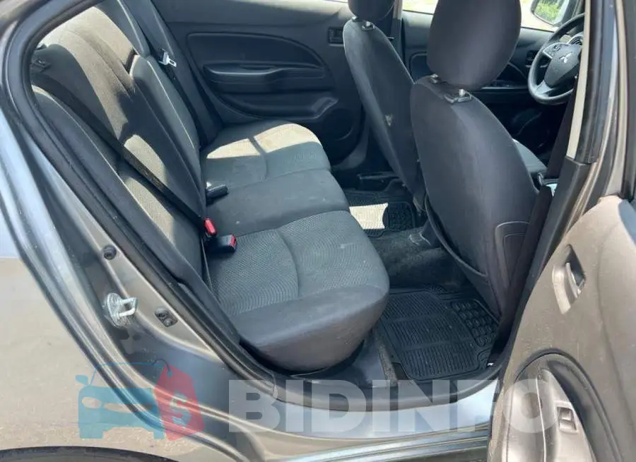 ML32F3FJ7LHF05067 Photo# 6