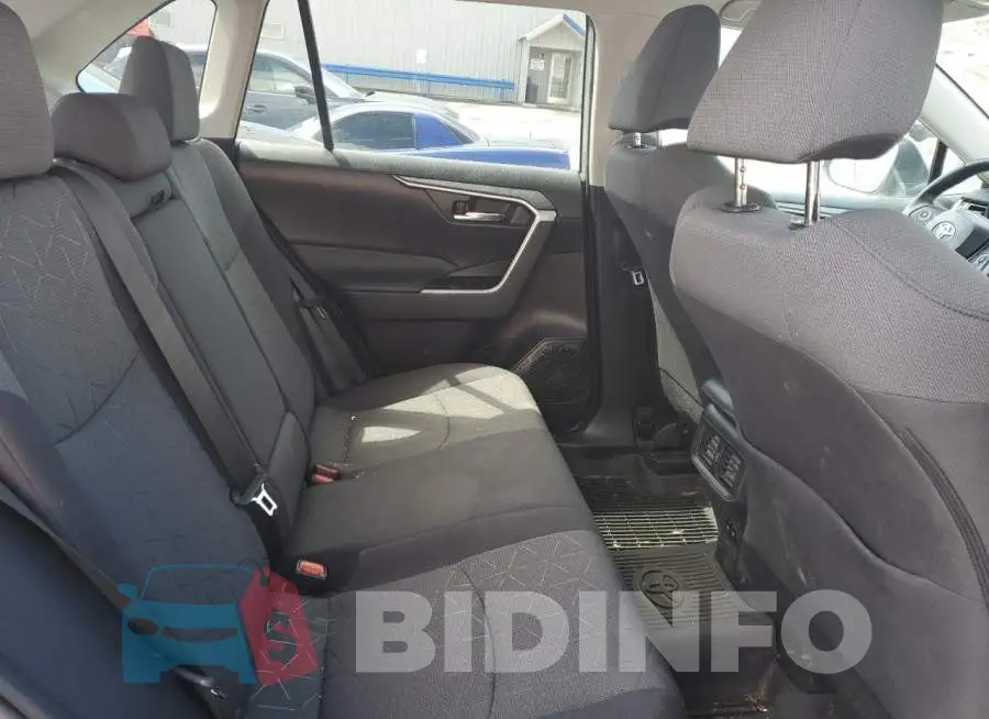 2T3P1RFV6MW152532 Photo# 11
