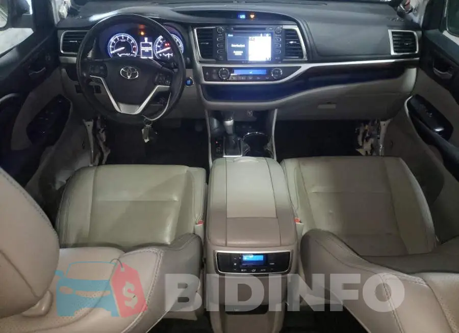 5TDDKRFH3GS352896 Photo# 8