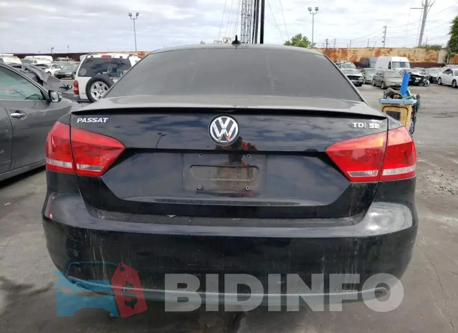 1VWBN7A3XEC121469 Photo# 6