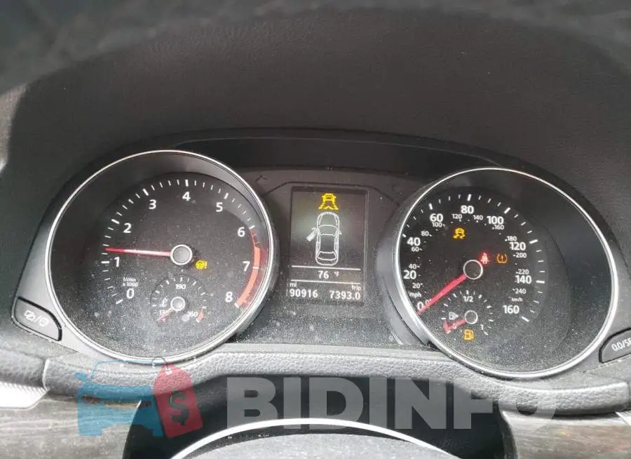 1VWBT7A3XGC031327 Photo# 9