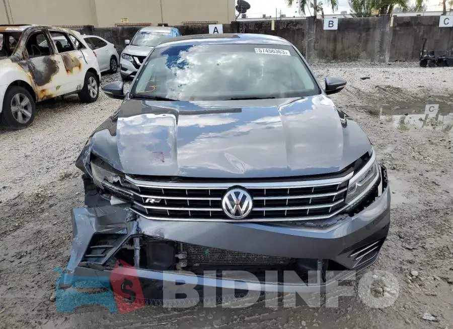 1VWDT7A3XHC045481 Photo# 5