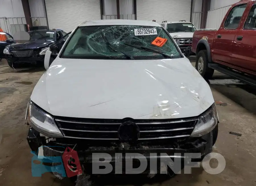 3VW2B7AJ3HM309213 Photo# 5