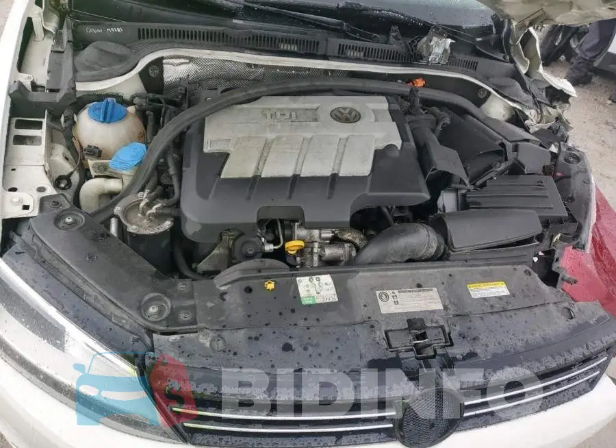 3VW3L7AJ1EM386157 Photo# 11