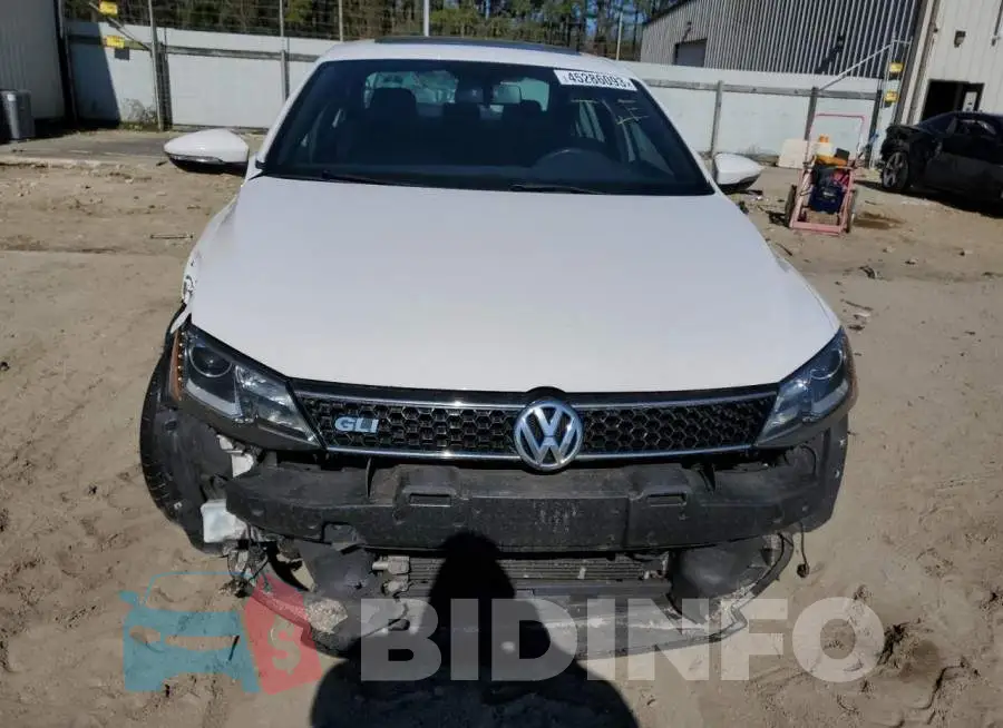 3VW4T7AJ2EM356153 Photo# 5