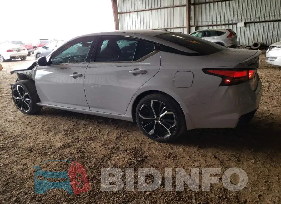 1N4BL4CV8PN306963 Photo# 2