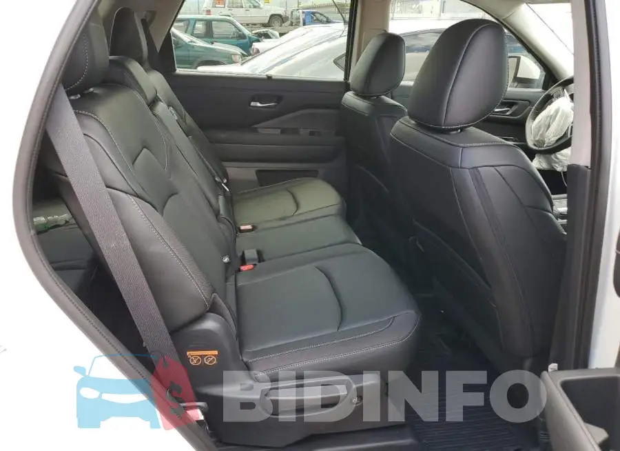 5N1DR3CC7PC209206 Photo# 10