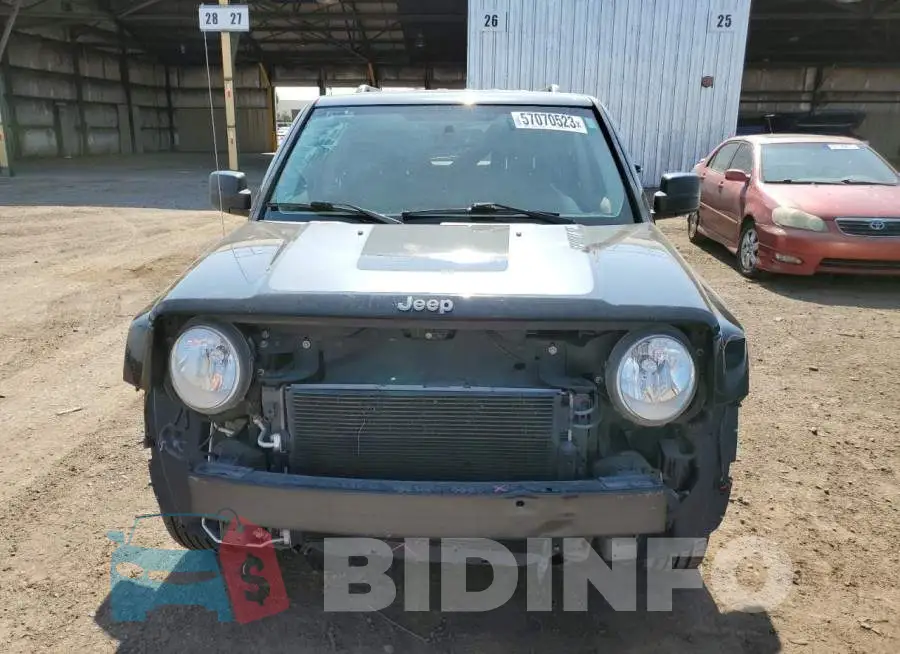 1C4NJPBA3GD699175 Photo# 5