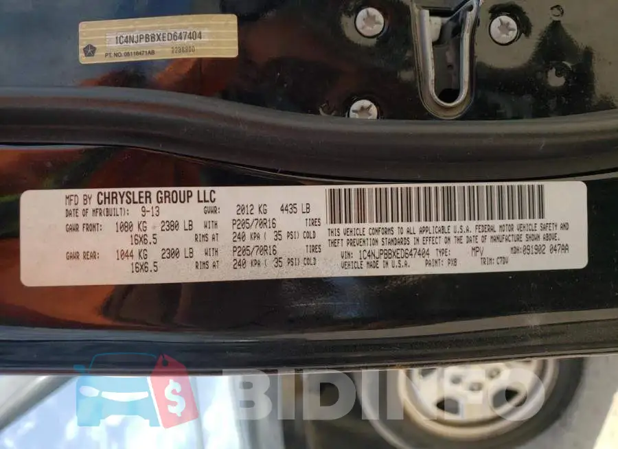 1C4NJPBBXED647404 Photo# 12