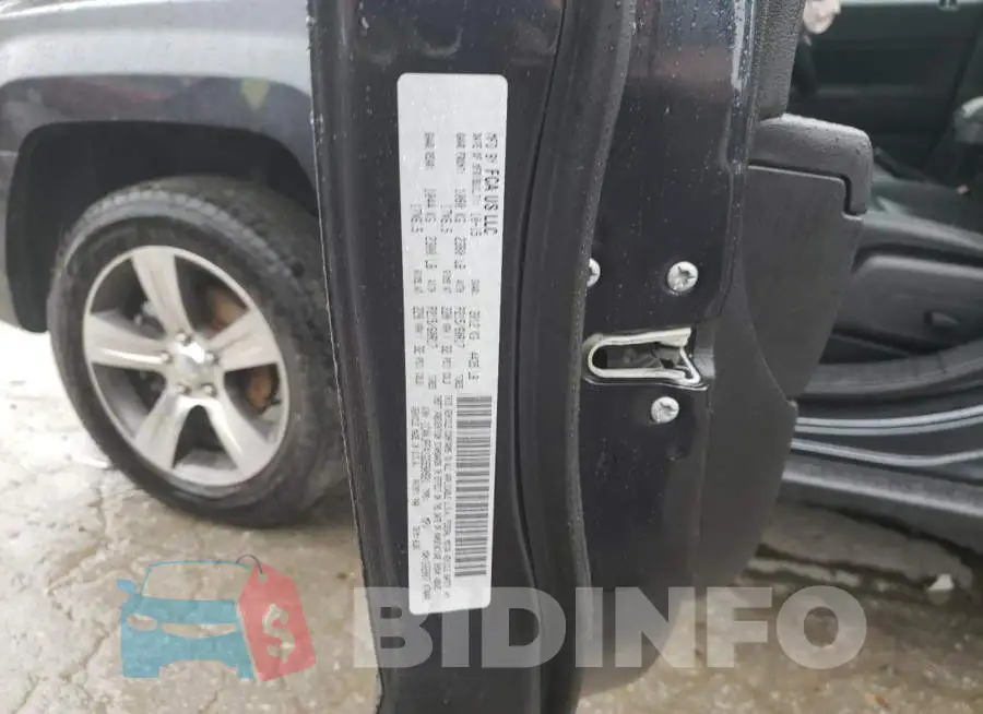 1C4NJPFA1GD590921 Photo# 13