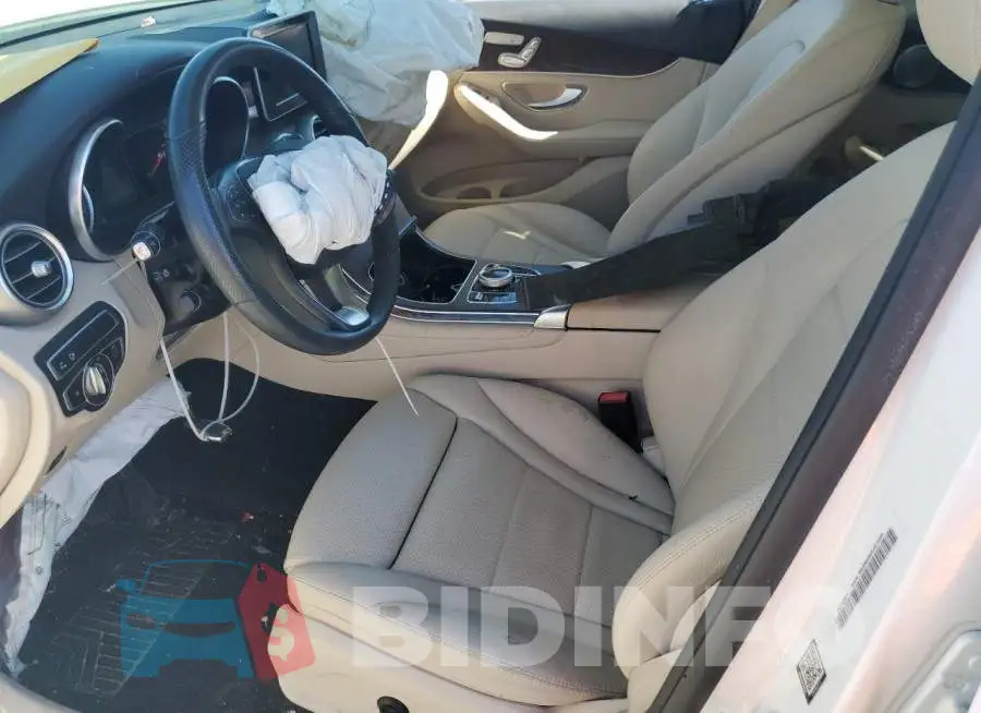 WDC0G5EB6KF587737 Photo# 7