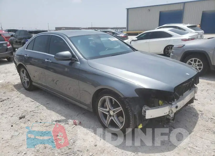WDDZF4JB1HA049412 Photo# 4
