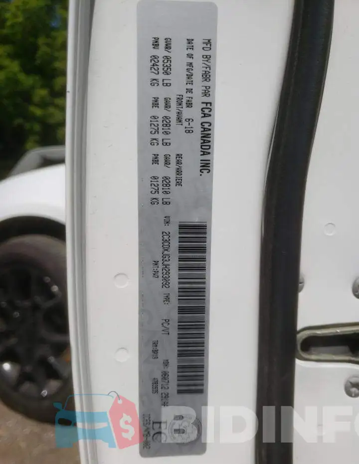 2C3CDXJG3JH293092 Photo# 13