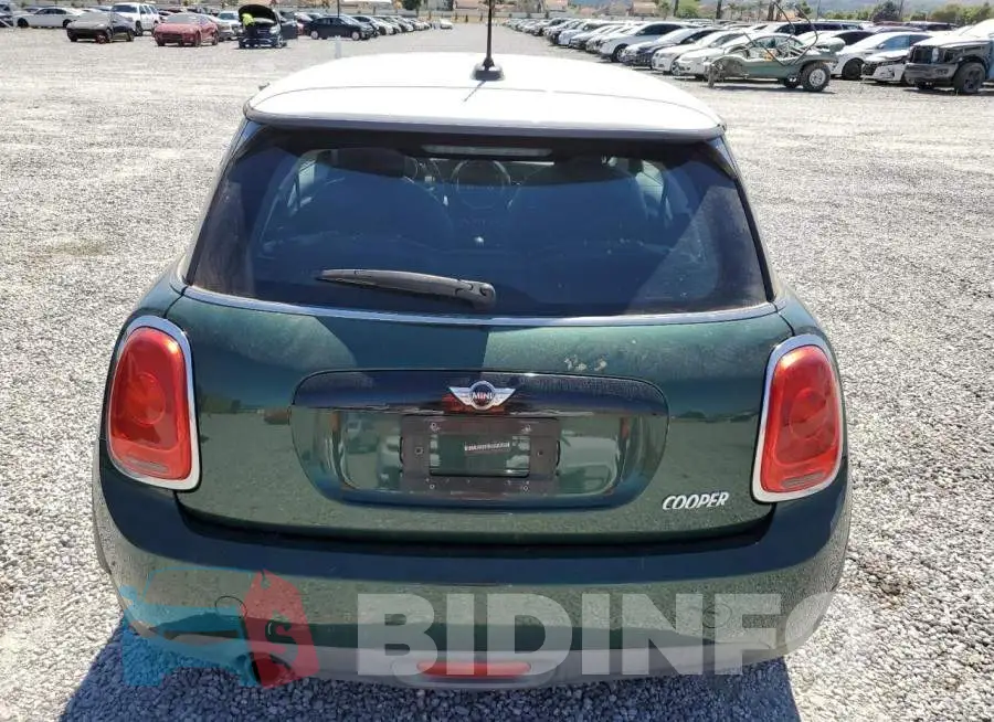 WMWXP5C59G2D14954 Photo# 6