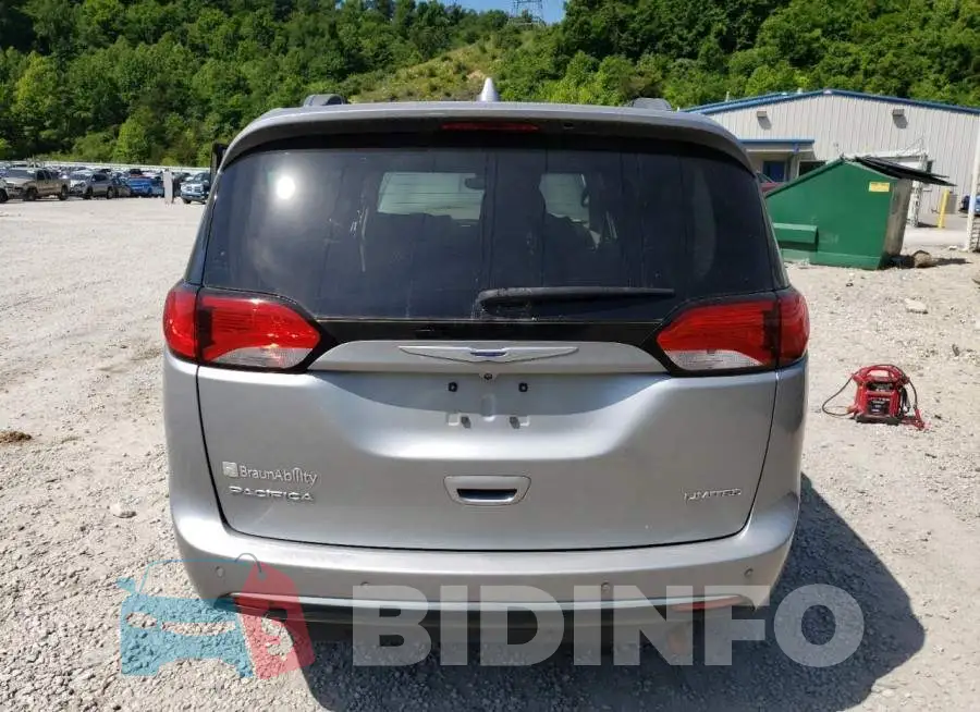 2C4RC1GG8JR228536 Photo# 6