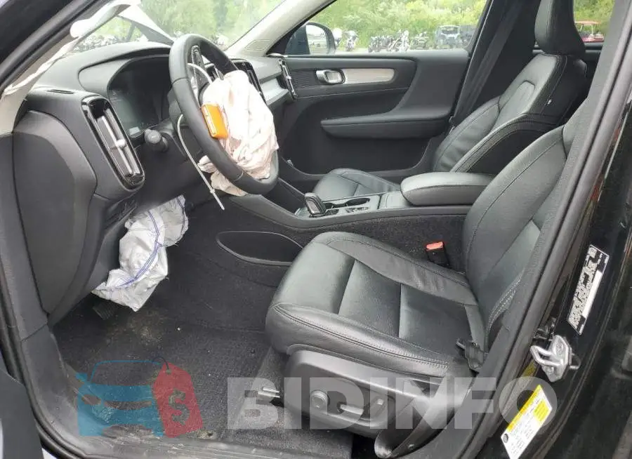 YV4162UK8M2445300 Photo# 7