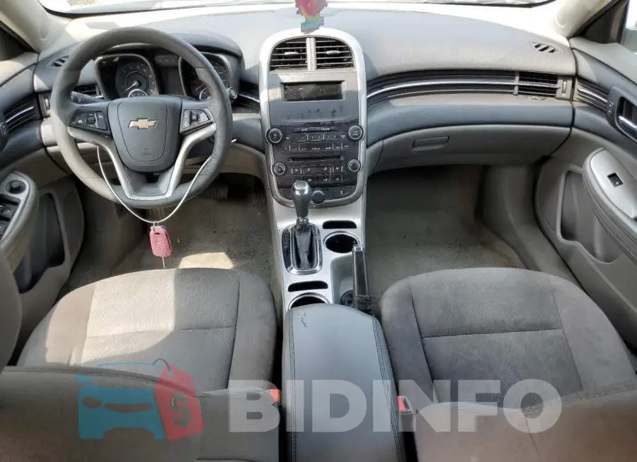 1G11A5SL4FF162640 Photo# 8