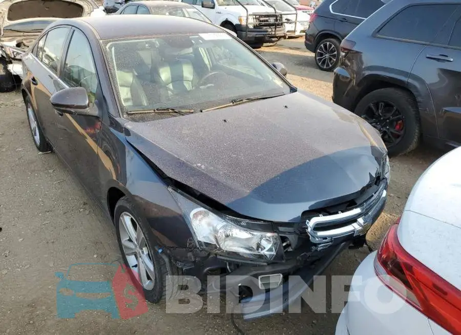 1G1PE5SB4F7232623 Photo# 5
