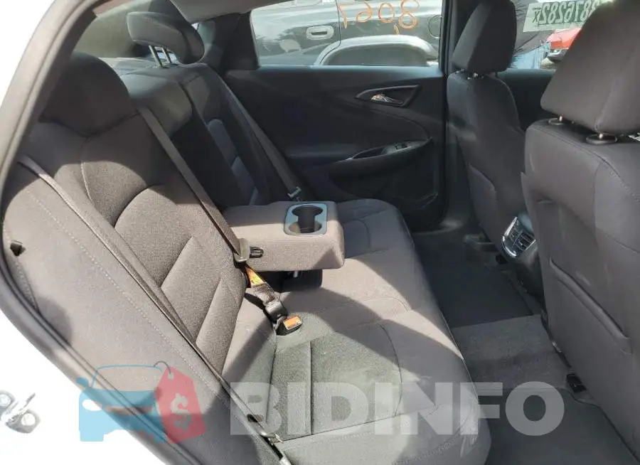 1G1ZD5ST9NF129318 Photo# 6