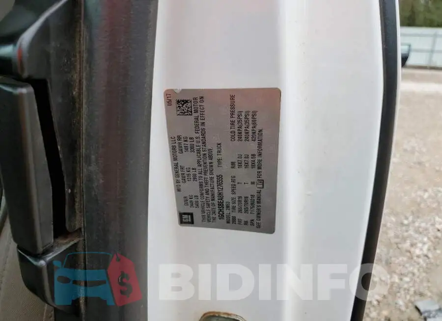 1GCHSBEA8H1276555 Photo# 12