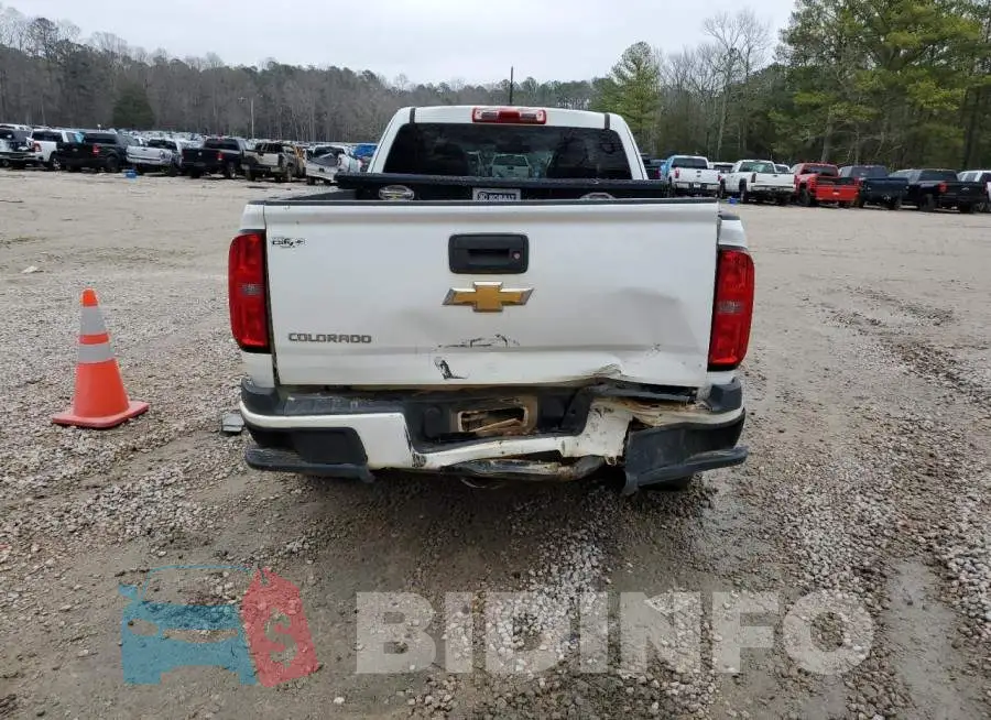 1GCHSBEA8H1276555 Photo# 6