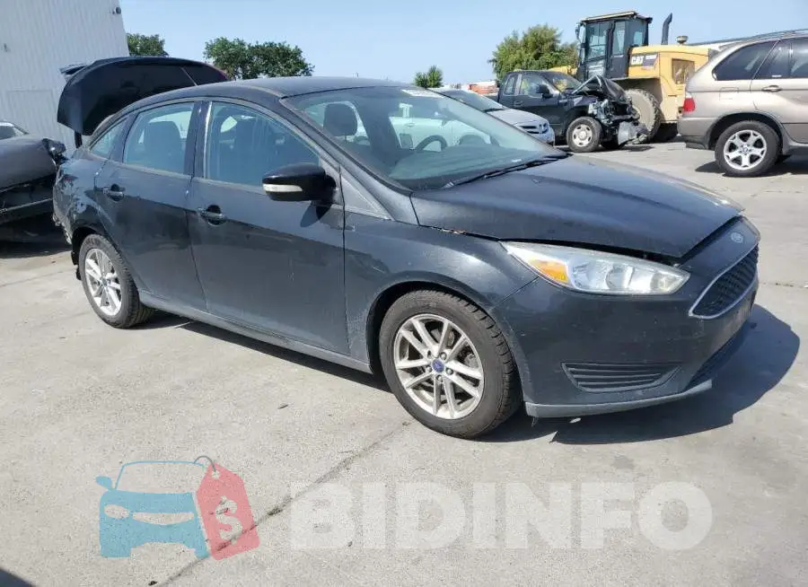 1FADP3F21FL233972 Photo# 4