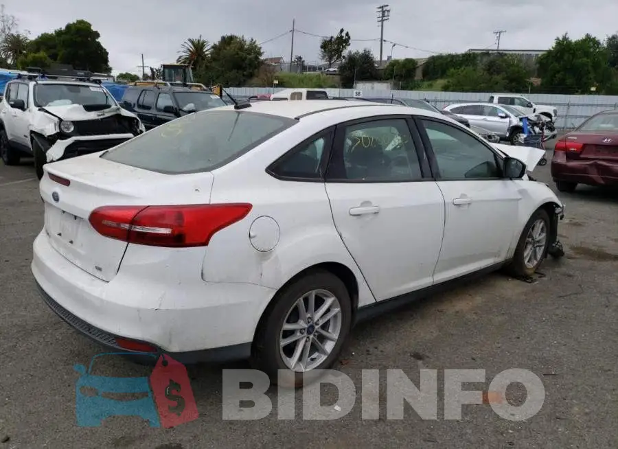 1FADP3F23JL207026 Photo# 3