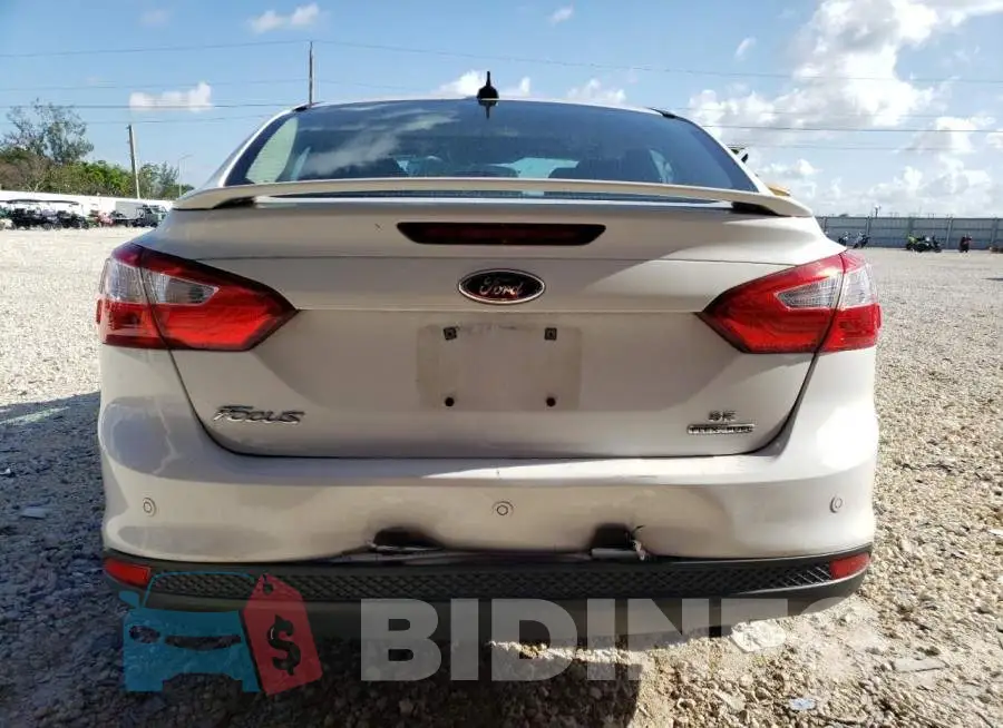 1FADP3F25EL360139 Photo# 6