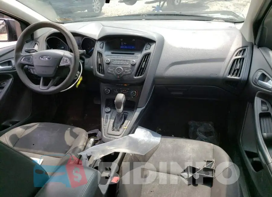 1FADP3F26HL203871 Photo# 8