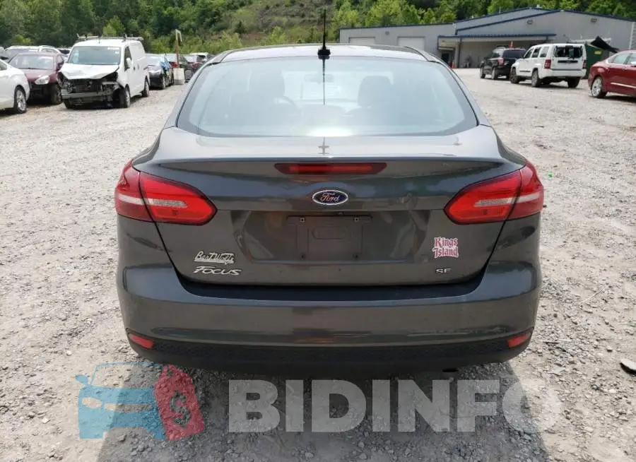 1FADP3F26HL203871 Photo# 6