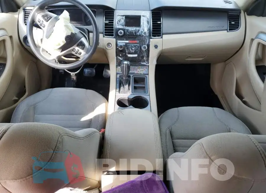 1FAHP2D8XGG141739 Photo# 8
