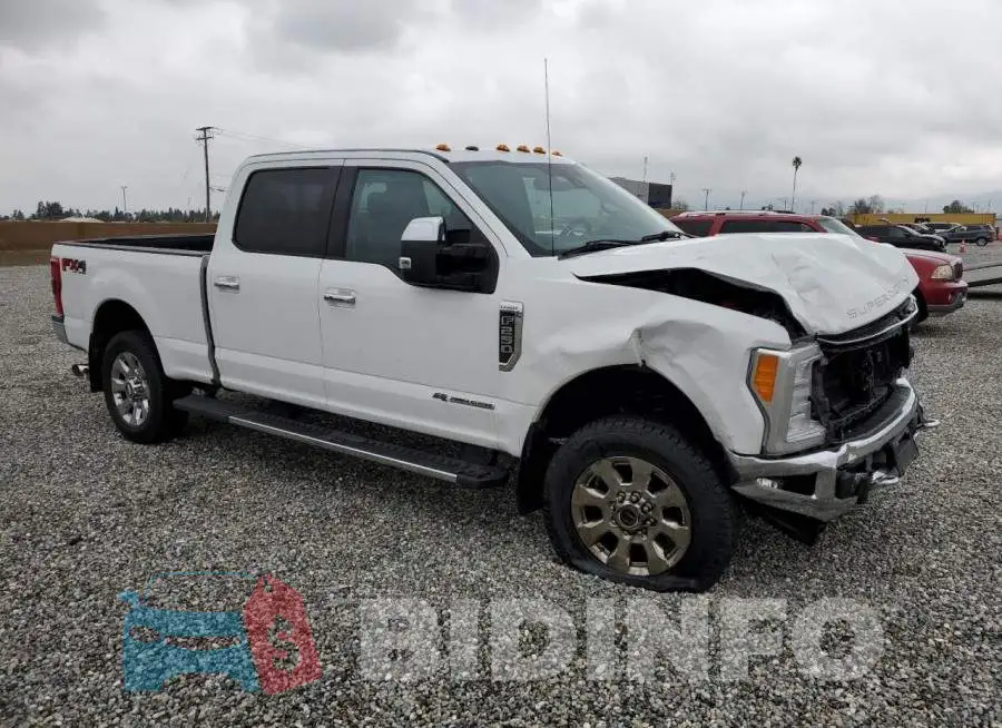 1FT7W2BT7JEB80470 Photo# 4