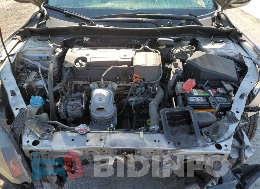 1HGCR2F33EA191030 Photo# 11