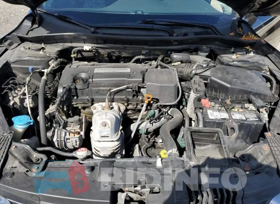 1HGCR2F37FA023554 Photo# 11