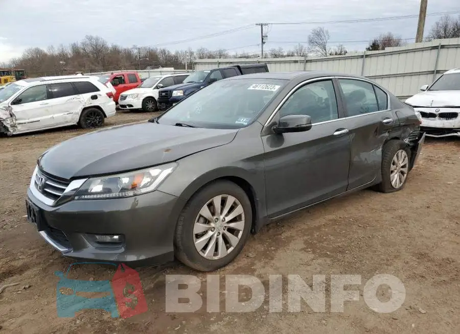 1HGCR2F81EA209343 Photo# 1