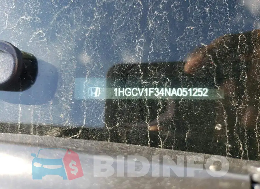 1HGCV1F34NA051252 Photo# 12