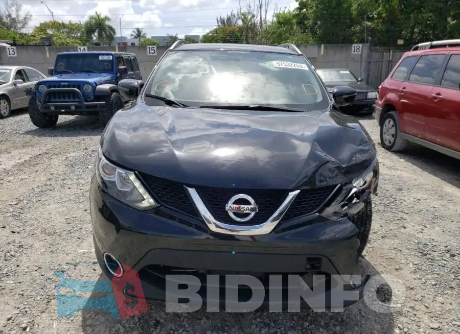 JN1BJ1CP3JW108828 Photo# 5