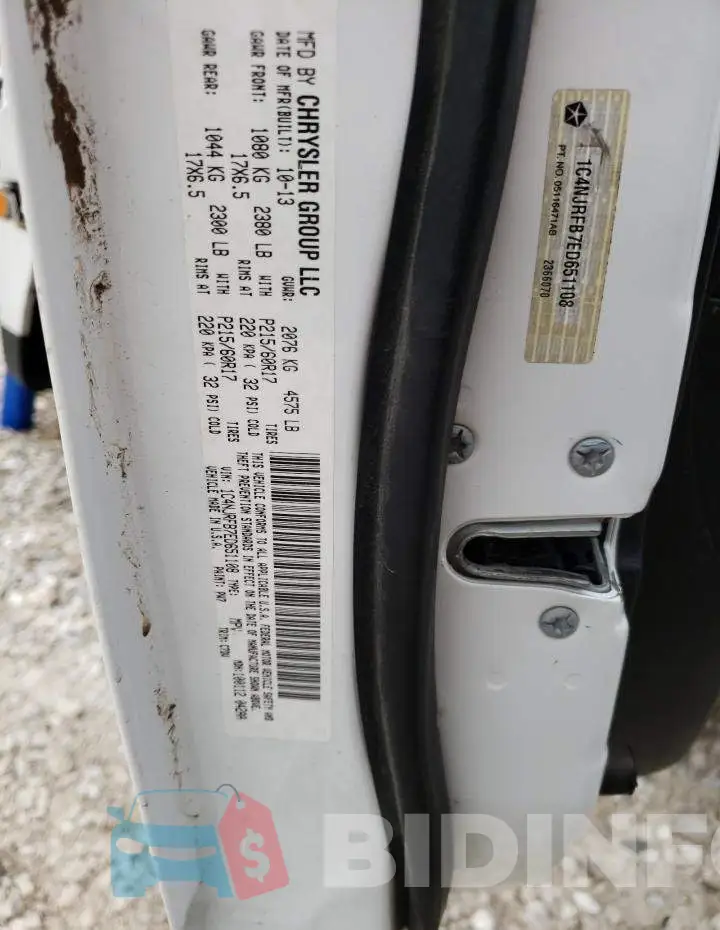 1C4NJRFB7ED651108 Photo# 12