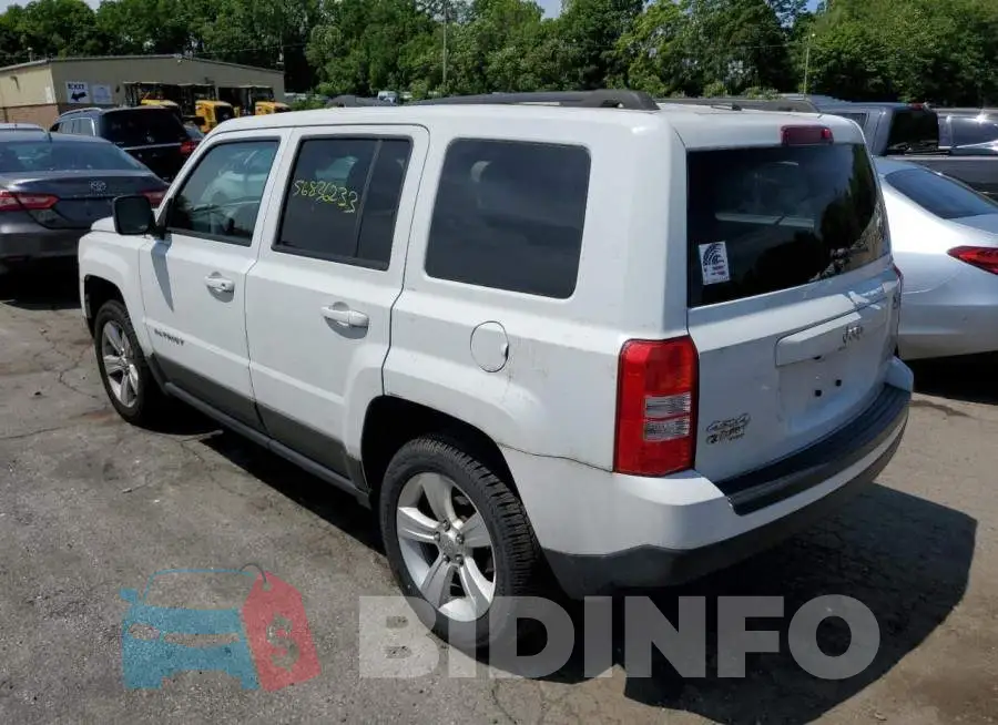1C4NJRFB9ED852069 Photo# 2