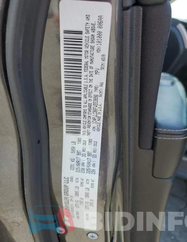 1C4PJLCB6FW553896 Photo# 12