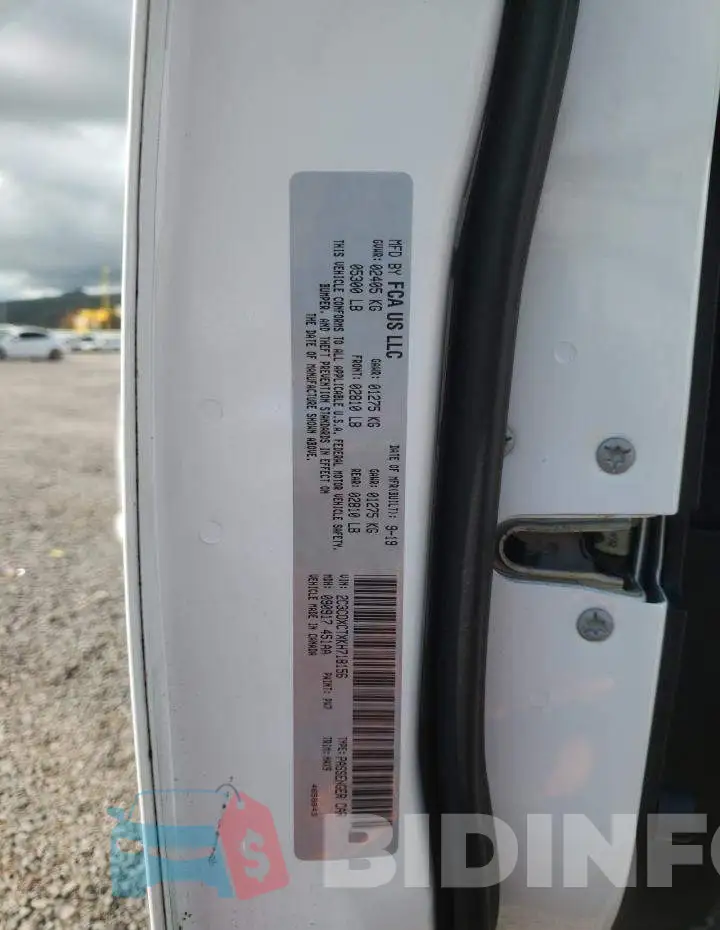 2C3CDXCTXKH718156 Photo# 13