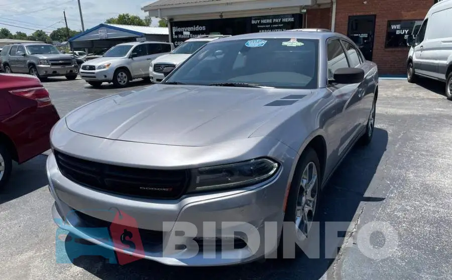 2C3CDXJG3FH742584 Photo# 2
