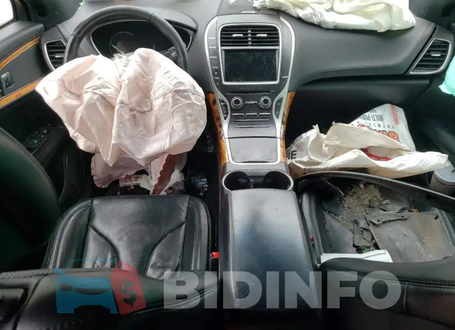 2LMTJ8LR6GBL51104 Photo# 8
