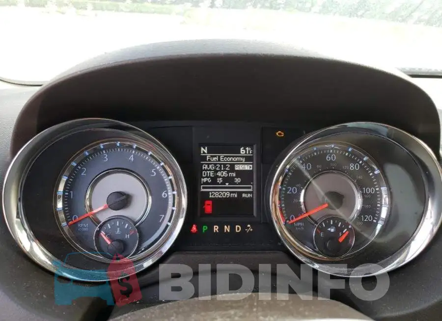 2C4RC1BGXFR619475 Photo# 9