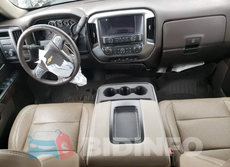 3GCPCREC5JG104882 Photo# 8