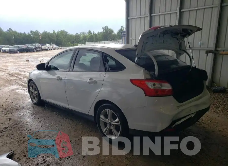 1FADP3F26EL435947 Photo# 2
