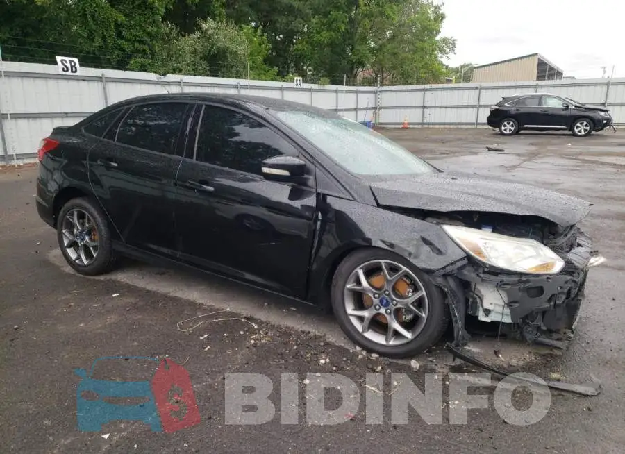 1FADP3F2XEL232687 Photo# 4